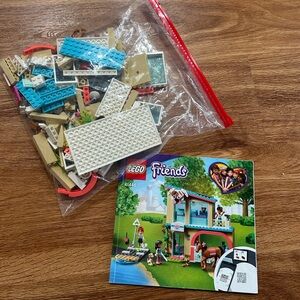 Lego Friends Heartlake City Vet Clinic Set #41446